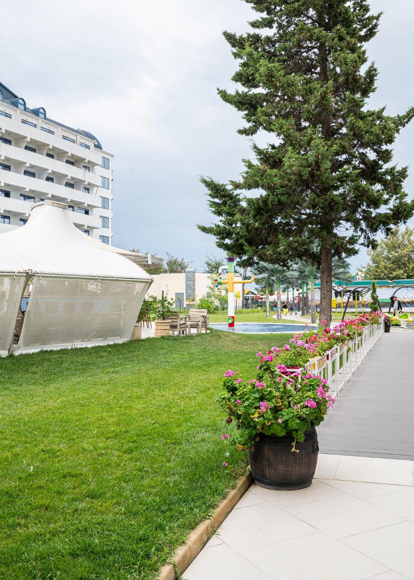 Flamingo Beach Hotel Sunny Beach Exterior foto