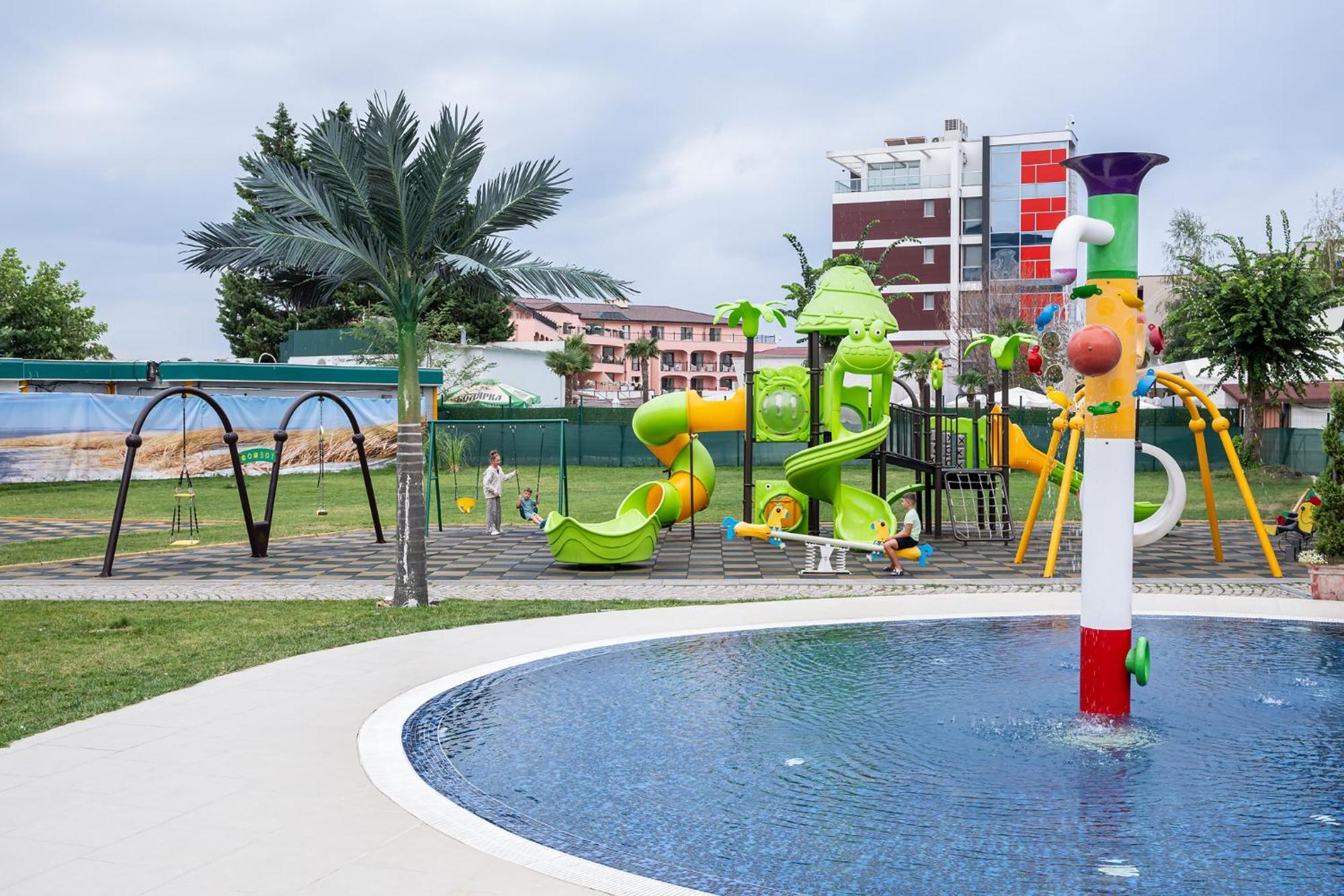 Flamingo Beach Hotel Sunny Beach Exterior foto